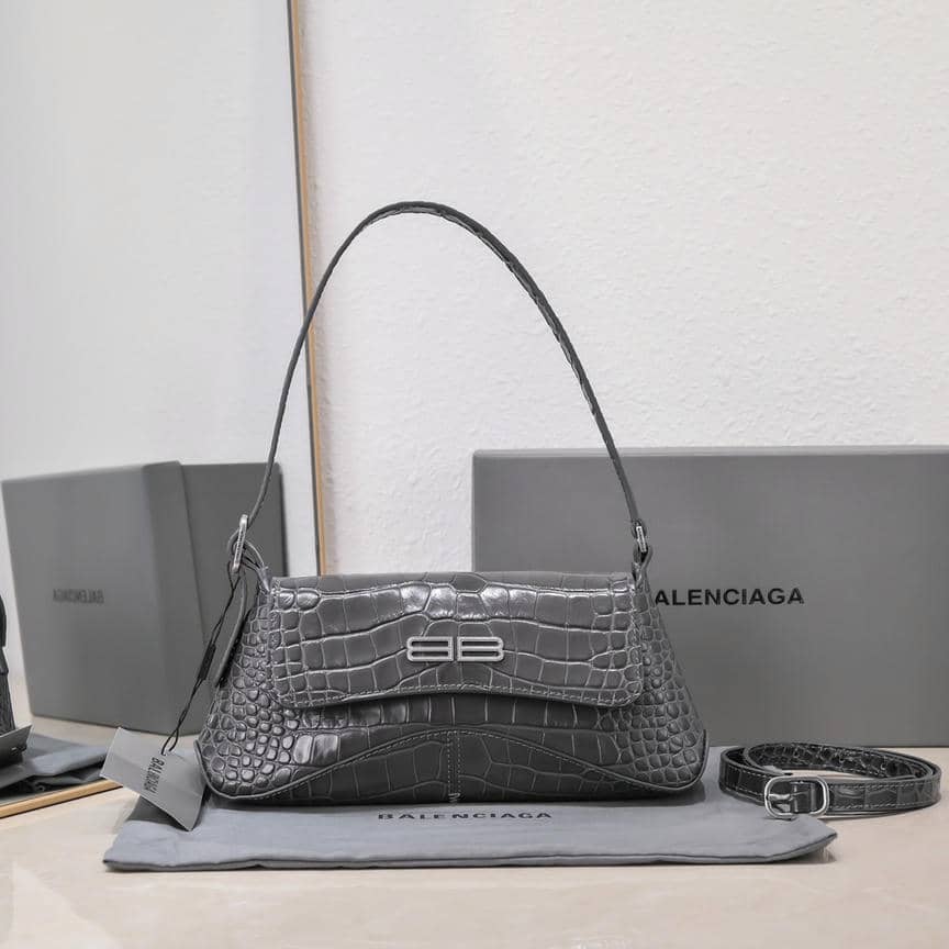 Croc-Embossed Underarm Bag-6